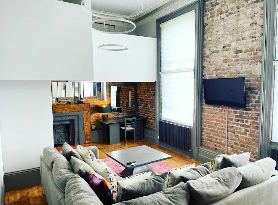 22 Stunning Large Loft - Great Location - Free Onsite Parking - Garden View- Quiet Διαμέρισμα Μπράιτον