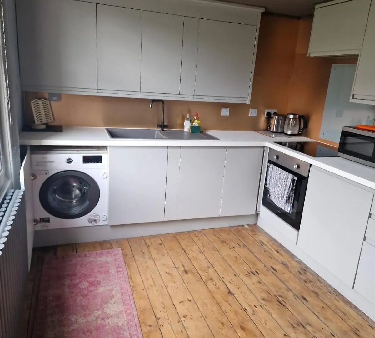 22 Stunning Large Loft - Great Location - Free Onsite Parking - Garden View- Quiet Διαμέρισμα Μπράιτον 0*,  Ηνωμένο Βασίλειο