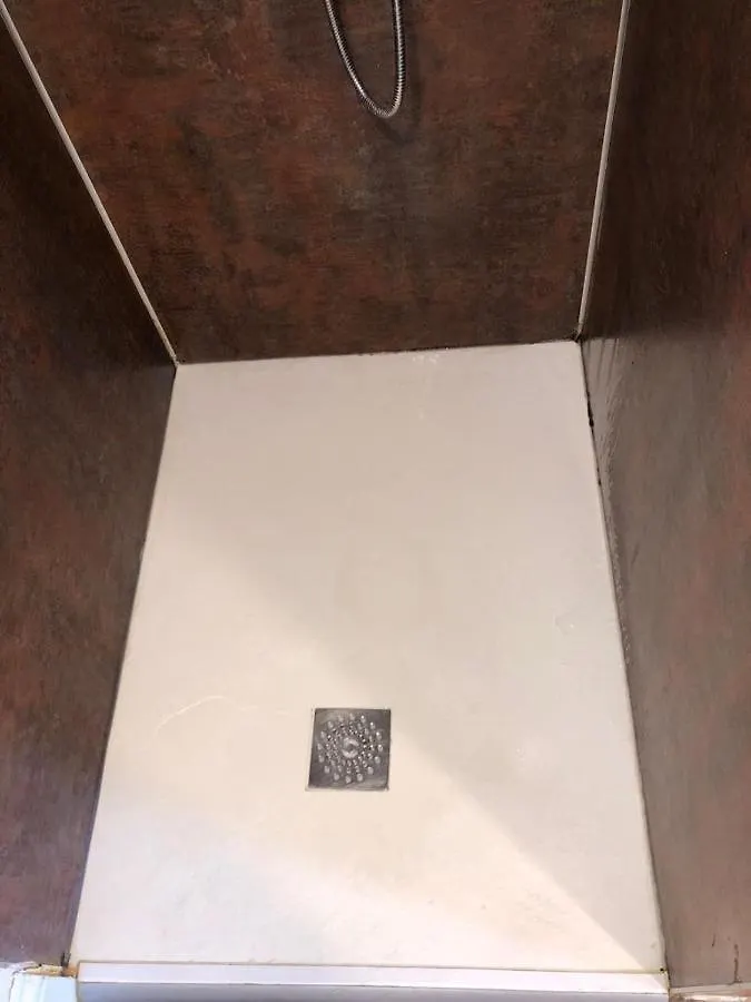 布赖顿22 Stunning Large Loft - Great Location - Free Onsite Parking - Garden View- Quiet公寓 0*, 布赖顿